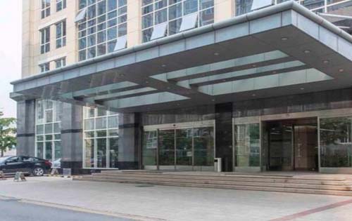 金基业大厦正门 